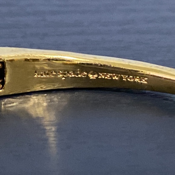 Lot of 6 Gold Tone Cuff Bracelets and Bangles - Picture 4 of 14